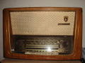 Купувам стари български радиа, радиоприемници, снимка 1 - Антикварни и старинни предмети - 44556024