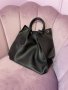 Черна дамска чанта , снимка 1 - Чанти - 41225931