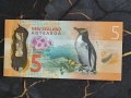 Банкнота - Нова Зеландия - 5 долара UNC | 2015г., снимка 2