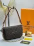 Louis Vuitton Луксозна Дамска Чанта С Релефно Лого И Златни Детайли Код SEM-66, снимка 3