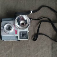 Продавам Kodak Brownie Starmite, снимка 6 - Фотоапарати - 39557022