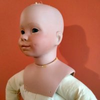 Порцеланова кукла Thelma Resch с дефект 1992 62 см, снимка 12 - Колекции - 39842182