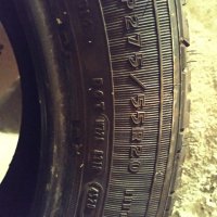 Продавам два бр. Единични джипови гуми 275/65 R 20 и 275/55 R 20, снимка 1 - Гуми и джанти - 38842280