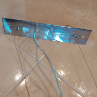 Стъклен висящ полилей с 4 лампи, снимка 1 - Лампи за таван - 44595100