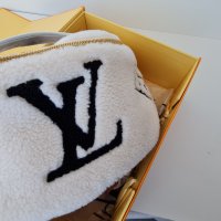 Louis Vuitton Teddy Bom Bag, снимка 5 - Чанти - 34633430