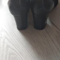 Дамски обувки, снимка 2 - Дамски елегантни обувки - 41432177