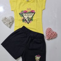 Guess дамски летни екипи - тениска и къси панталонки реплика, снимка 1 - Спортни екипи - 41367325