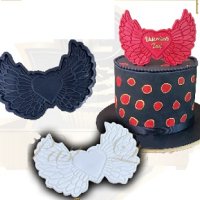 Грамадни отворени крила със сърце силиконов молд форма фондан гипс шоколад декор украса, снимка 1 - Форми - 42201650