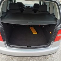 Volkswagen Touran 2.0 TDI (140 кс) 6ск., снимка 10 - Автомобили и джипове - 39098303