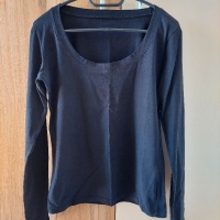 Дамска черна блуза с дълъг ръкав в размер S, снимка 1 - Блузи с дълъг ръкав и пуловери - 36094067