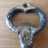 Тирбушон отварачка Ключ бронз, снимка 2 - Антикварни и старинни предмети - 44658454