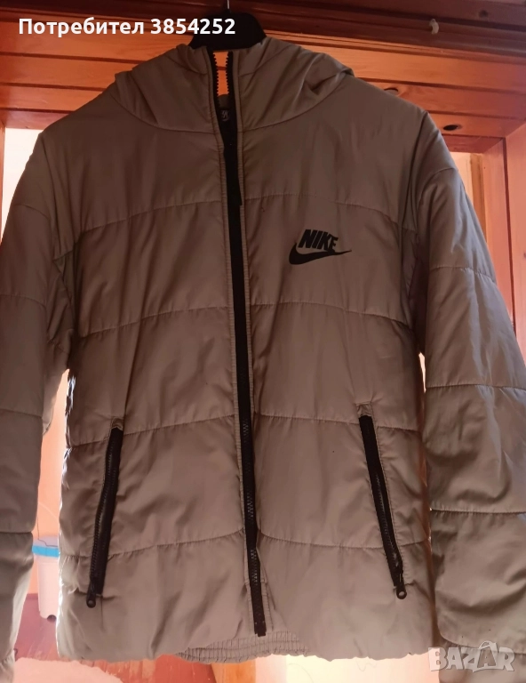 Дамско оригинално яке Nike , снимка 1
