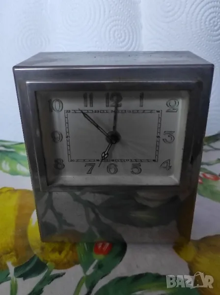 спестовна каса часовник от Италия, снимка 1