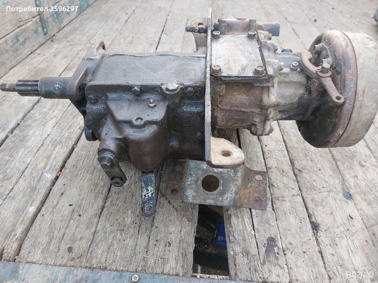 скорости и раздатка за Уаз 452, снимка 1