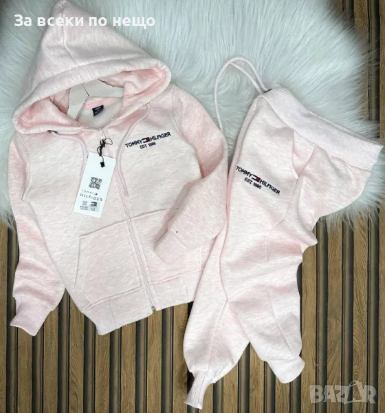 Детски ватиран комплект Tommy Hilfiger Размери от 2 до 16 години Код Happy Kids_A14, снимка 1