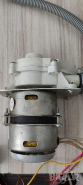 изхвърляща помпа от съдомиялна, снимка 1