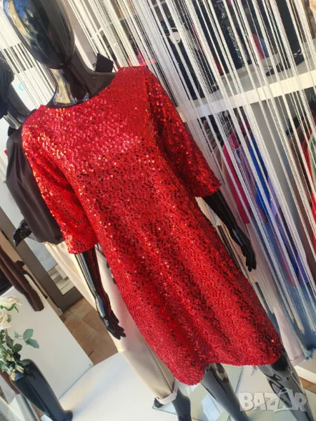 Червена рокля с пайети , снимка 1