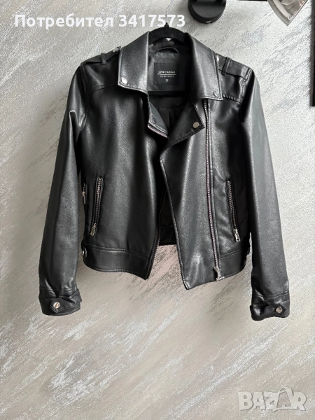 Дамско кожено яке, снимка 1