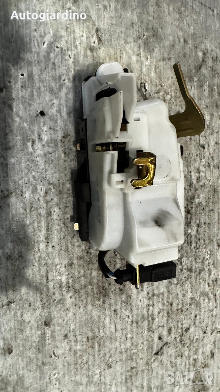 Брава за врата на Seat Ibiza - 6K4839015G, снимка 1