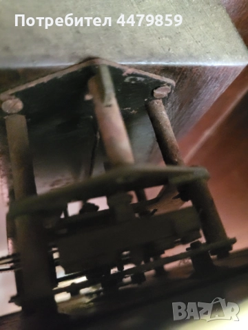 Античен стар стенен часовник с махало , снимка 4 - Антикварни и старинни предмети - 51767805