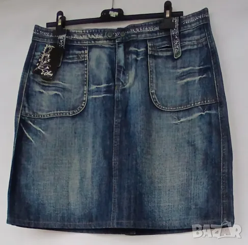 Дънкова пола с камъчета в талията., снимка 2 - Поли - 48679934