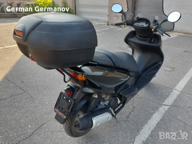 скутер ямаха(125куб), снимка 3 - Мотоциклети и мототехника - 41857474