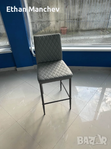 Висок Бар Стол С Мека Седалка