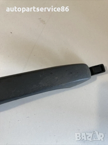 Дръжка за външната страна на задна дясна врата за Jeep Patriot 2.0 Crd (2008) , снимка 2 - Части - 53590213