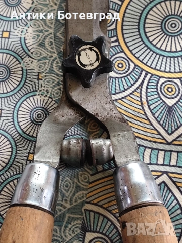 Антикварна ножица за храсти SOLINGEN , снимка 8 - Антикварни и старинни предмети - 53455588