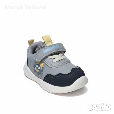 Бебешки спортни обувки за момиче Извънземно – сиво, снимка 3 - Детски маратонки - 55894322