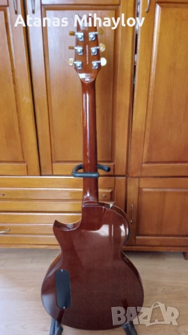 Продавам електрическа китара с пиезо адаптер., снимка 4 - Китари - 50988418