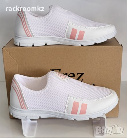 Дамски маратонки без връзки в бял цвят модел 1 101 200, снимка 1 - Маратонки - 41145343