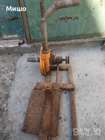 Продавам водна помпа за поливане , снимка 1