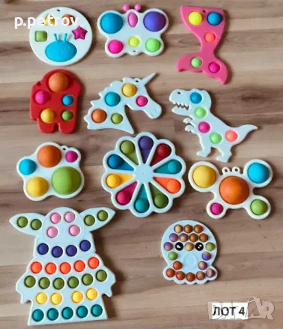 Различни лотове: Попити, Фиджити, Фиджит спинъри и Антистрес играчки, снимка 6 - Образователни игри - 50307508