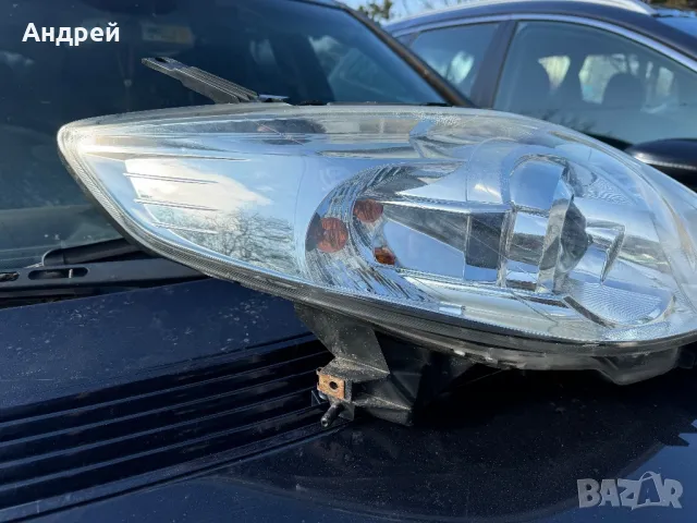 Десен фар за Мазда 5  ксенон, снимка 3 - Друга електроника - 48306534