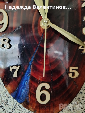 Красив стенен часовник УНИКАТ Ръчна изработка от масивно дърво , снимка 4 - Стенни часовници - 52547148