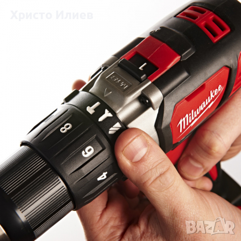 Винтоверт Milwaukee Акумулаторен Ударен 18V 2 Батерии 4Ah Зарядно Куфар, снимка 6 - Винтоверти - 36520857