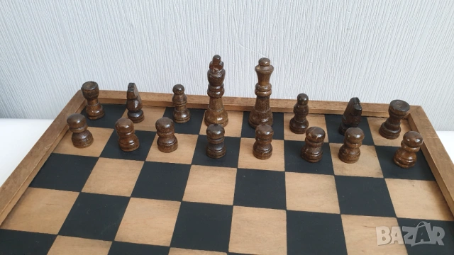 Стар шах,табла и дама, снимка 7 - Антикварни и старинни предмети - 53747271