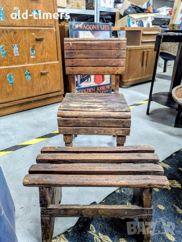 Винтидж комплект: Автентично малко столче и занаятчийска табуретка (1930-1950г.), снимка 6 - Антикварни и старинни предмети - 53277221