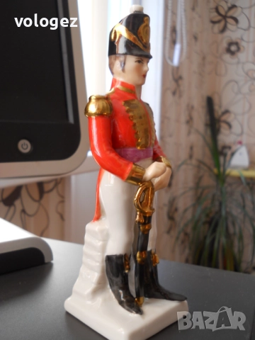 порцеланови статуетки на офицери от френската и английската армия, снимка 4 - Колекции - 49420417