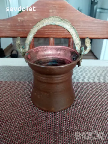 Миниатюрно котле(менче) 100 грамка.