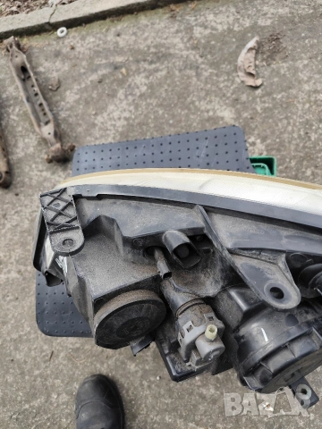 Ксенонов Десен фар,Вътрешен ляв стоп-Nissan Qashqai j10 -2009-1.5dci-, снимка 6 - Части - 53763955