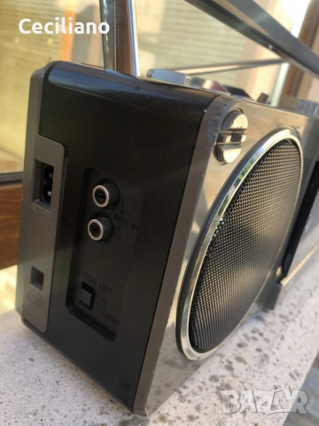 Рядък радиокасетофон JVC RC-W3LE , снимка 2 - Радиокасетофони, транзистори - 55807800