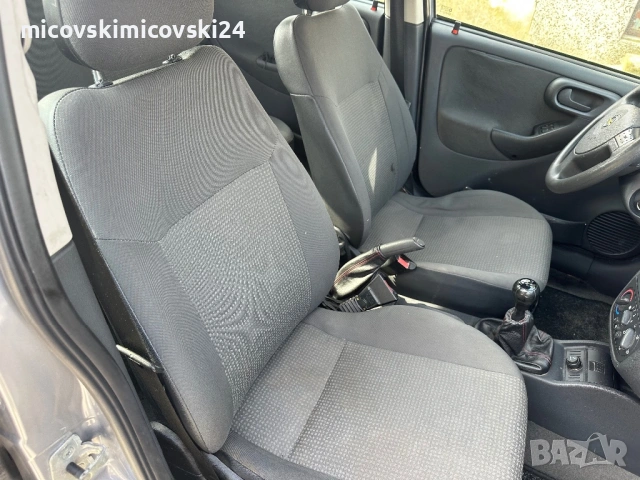 Opel Corsa 1.2 klima, снимка 8 - Автомобили и джипове - 53724700