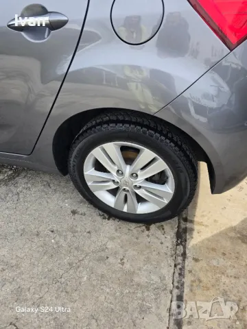 Hyundai IX 20 1,4 CRDI, снимка 15 - Автомобили и джипове - 49485949