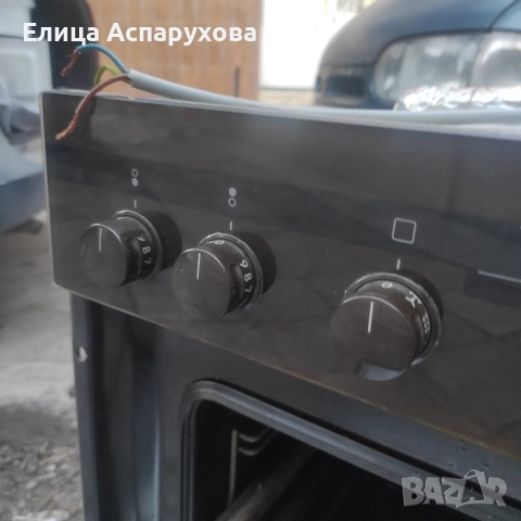 Продавам фурна с керамичен плот, снимка 3 - Печки, фурни - 52990660