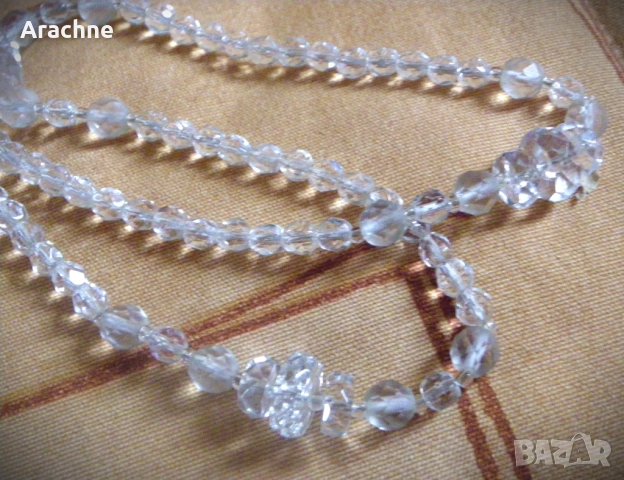 Антикварно кристално колие, Чехословакия, 50те, снимка 2 - Колиета, медальони, синджири - 52573805