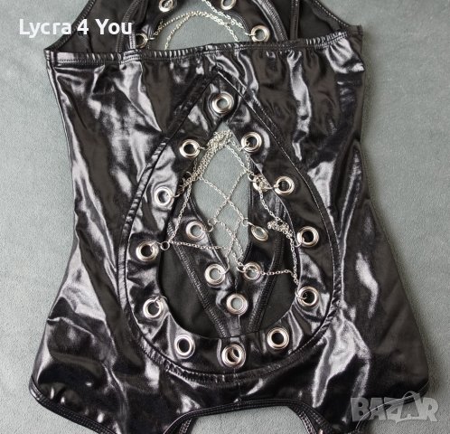 Saresia XS/S лачено боди със синджирчета и лачени чорапи в комплект, снимка 10 - Бельо - 40531811