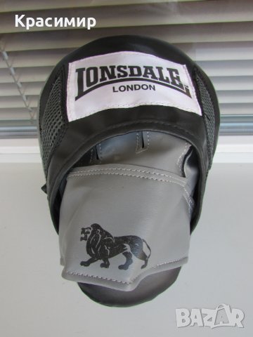 Лапа за бокс  Lonsdale London, снимка 1 - Бокс - 40443285
