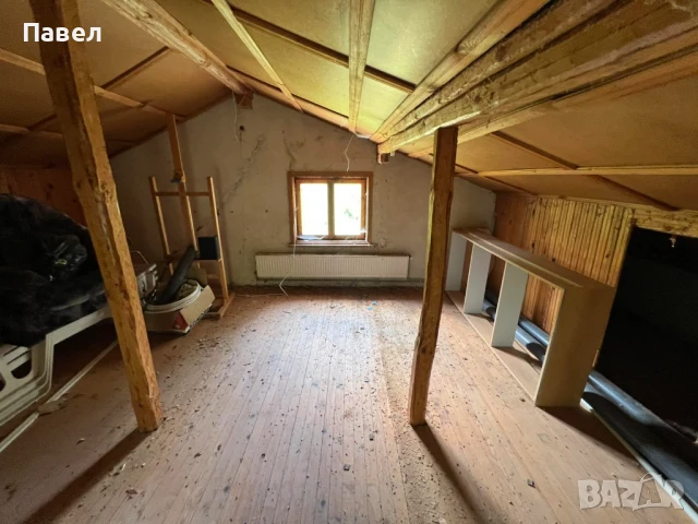 Продавам уютна вила с панорамна гледка в село Комщица, Годечко, на 78 км от София, снимка 10 - Вили - 50747166